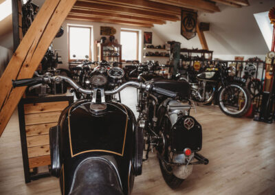 Showroom historických motorek