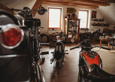 Showroom historických motorek